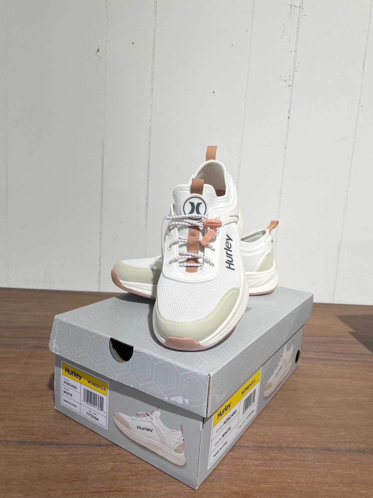 Hurley Women’s Roscana Sneaker