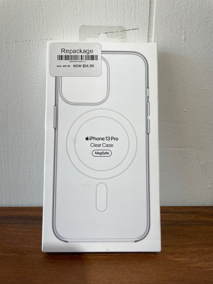 iPhone 13 Pro Clear Case MagSafe - Open Box