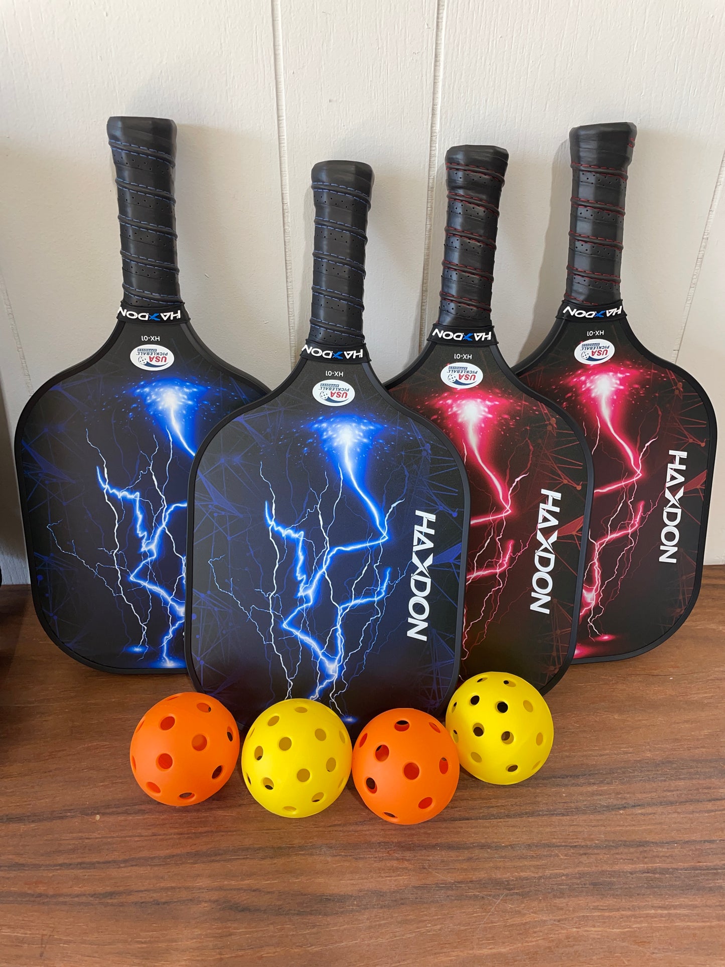 Pickleball Set of 4 Paddles 4 Balls with Carrying Case USAPA Approved